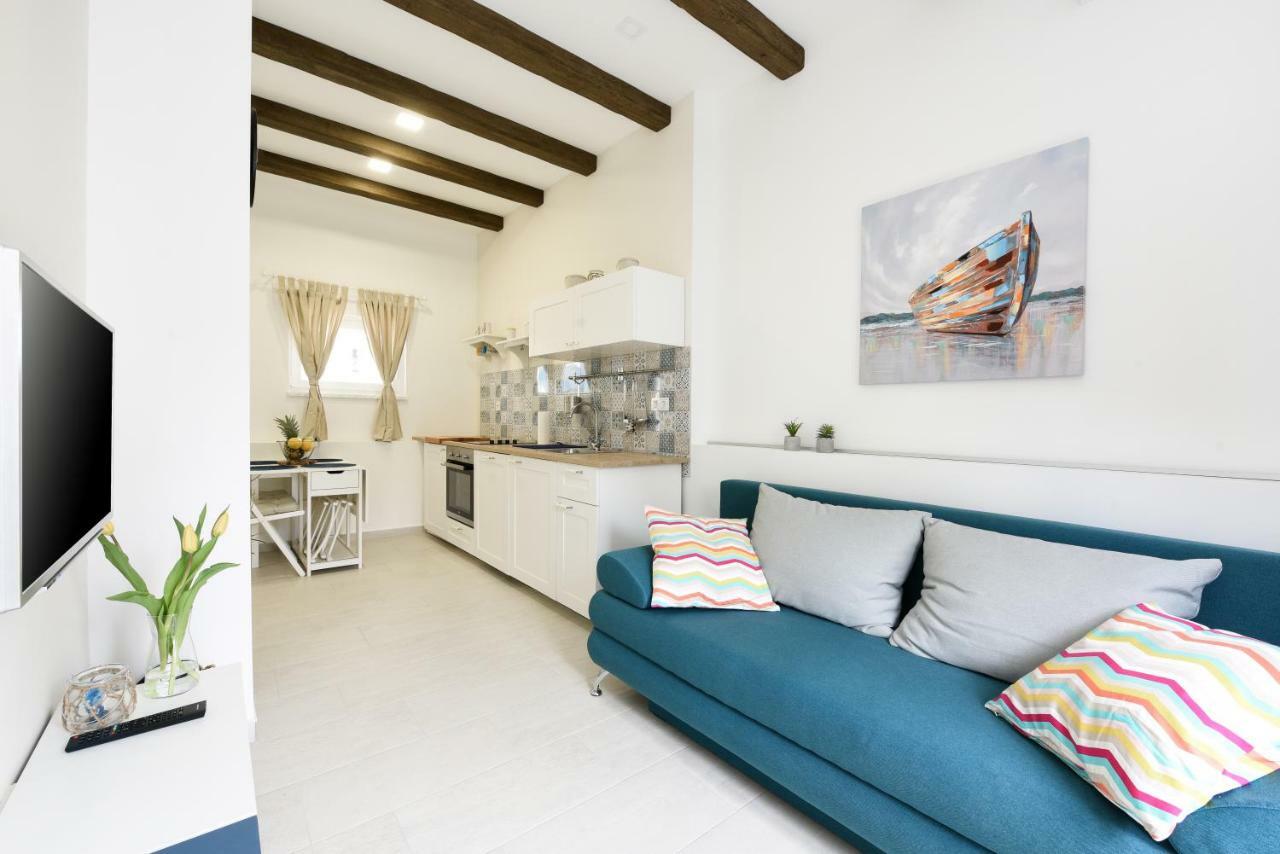 Apartmani Eladora บีโอกราดนาโมรู ภายนอก รูปภาพ